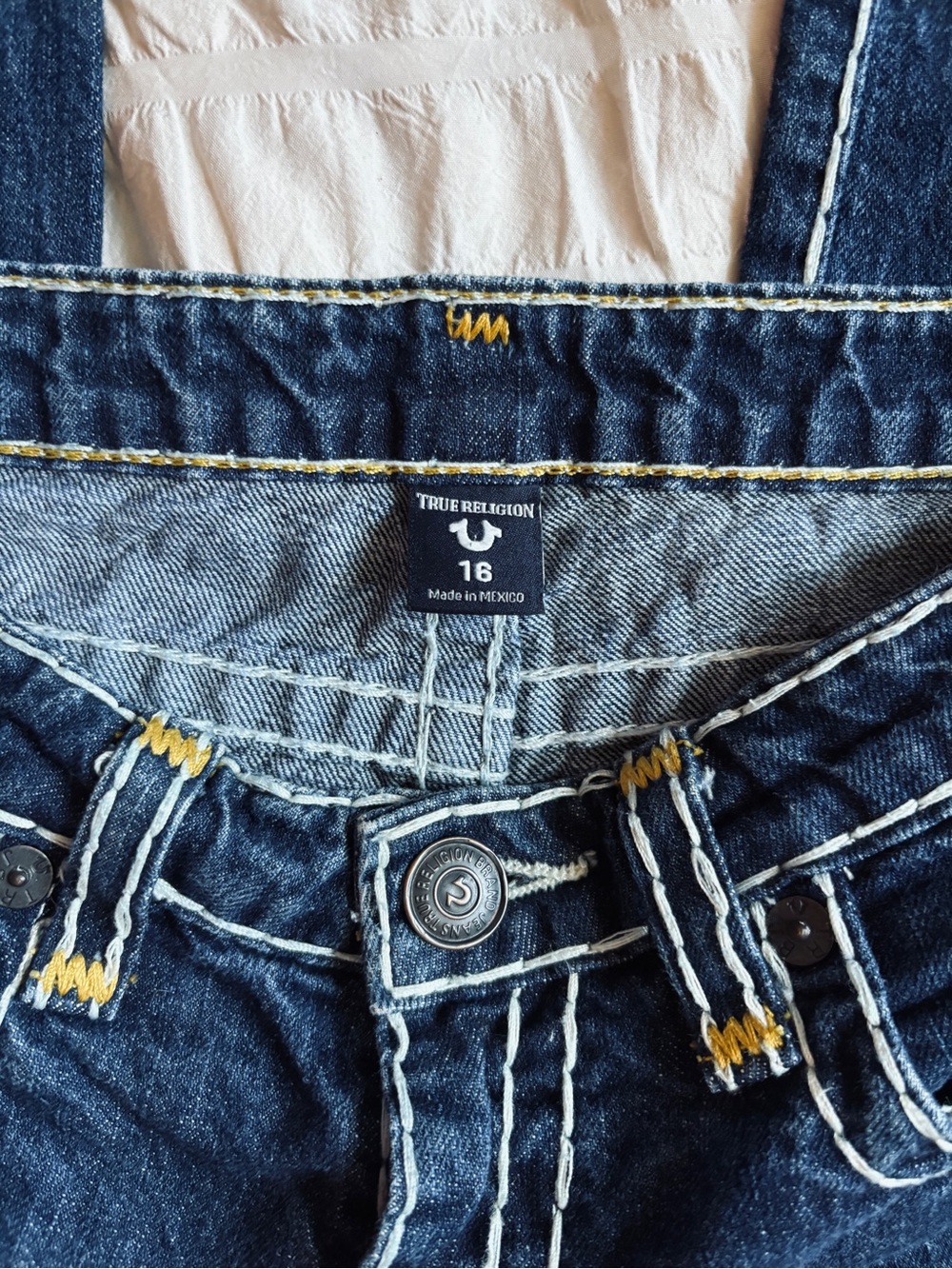 Vintage True Religion Women’s Jeans - Picture 5 of 6